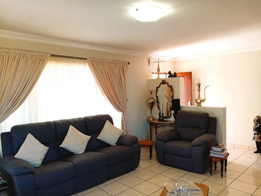 3 Bedroom Property for Sale in Reebok Western Cape